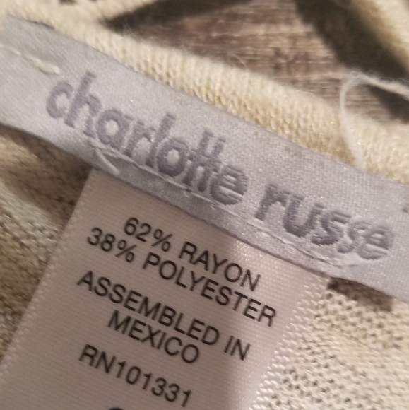 Charlotte russe beige tee - Picture 3 of 3